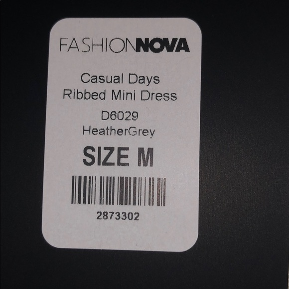 Dress - Picture 2 of 3